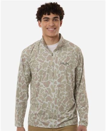 HUK Men's Airweight KC Printed Quarter-Zip Pullover H1200720