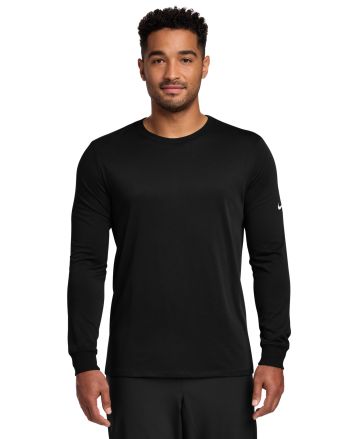 Nike Dri-FIT Cotton/Poly Long Sleeve Tee. NKBQ5230