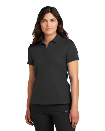 Nike Women's Victory Solid Polo NKDX6685